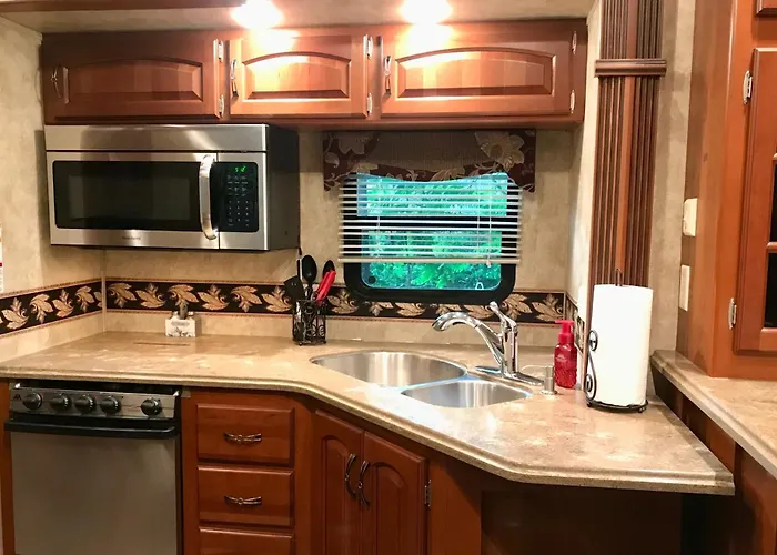 Shady Oaks, Wooded, Peaceful, Relaxing, Romantic, Near Atv Trails